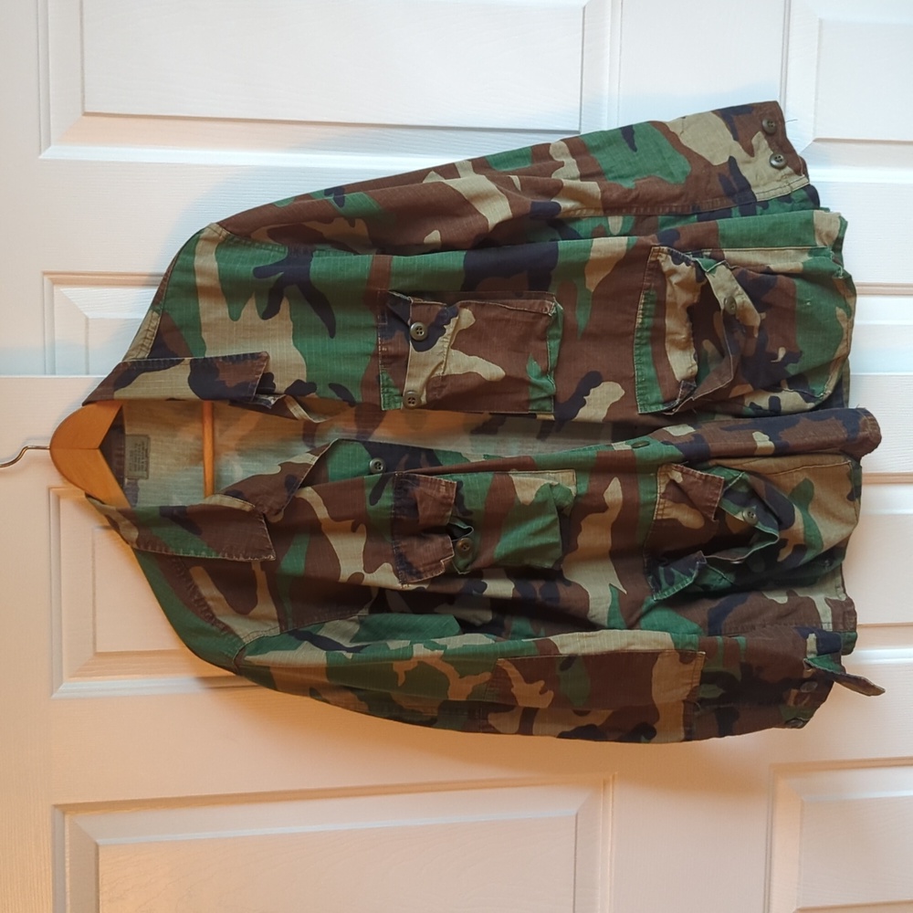 Vintage woodland camo army jacket